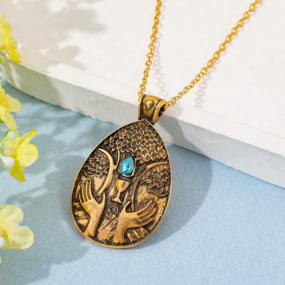 Vintage Game Pendant Necklace  - đánh giá và giá Vintage Gaming Accessories